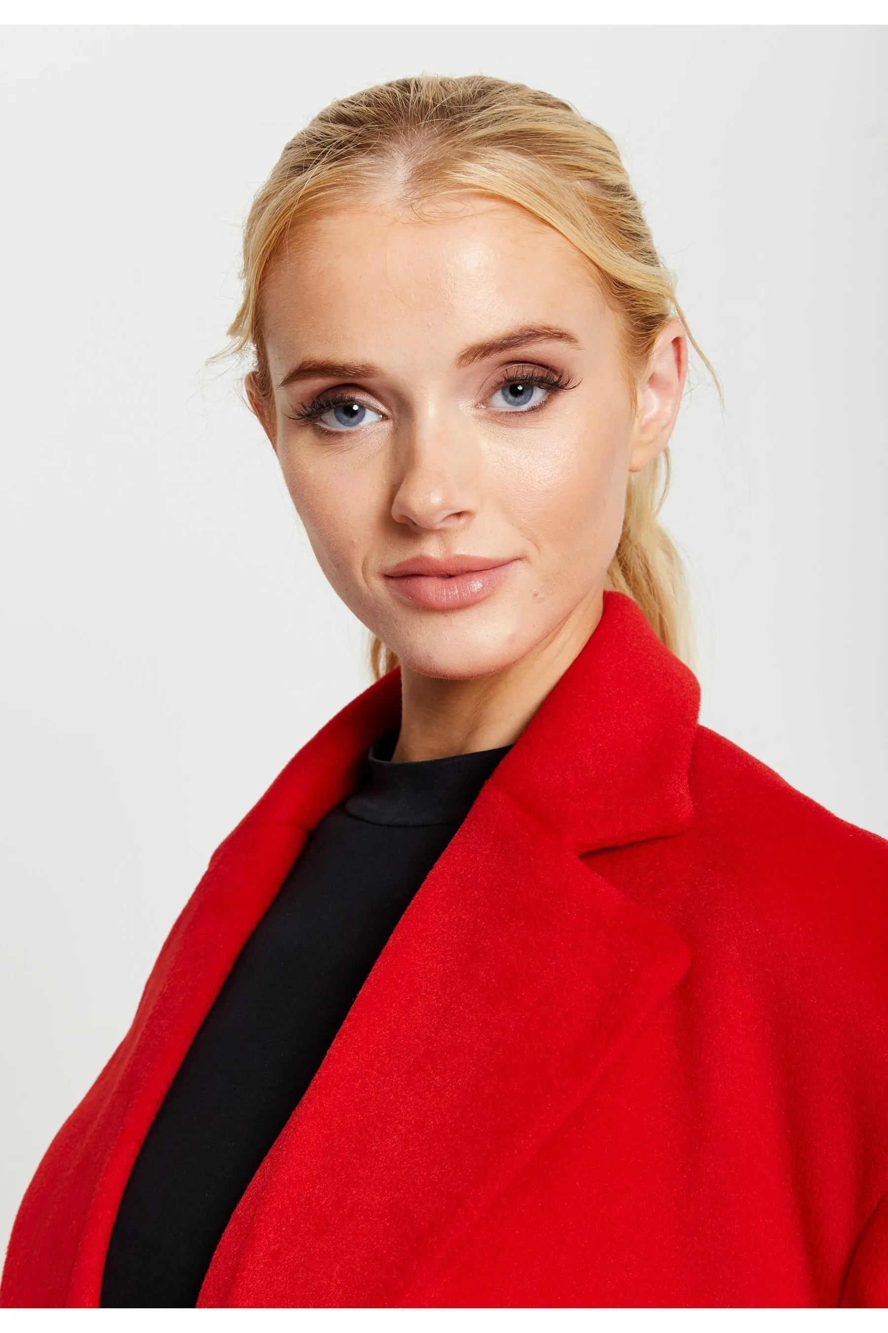 Liquorish Belted Longline Coat In Red