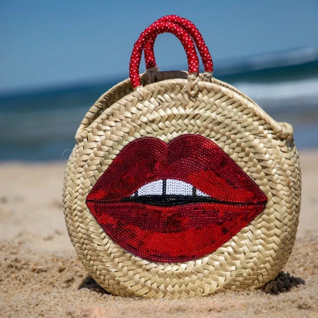 Red Lips Round Straw Bag