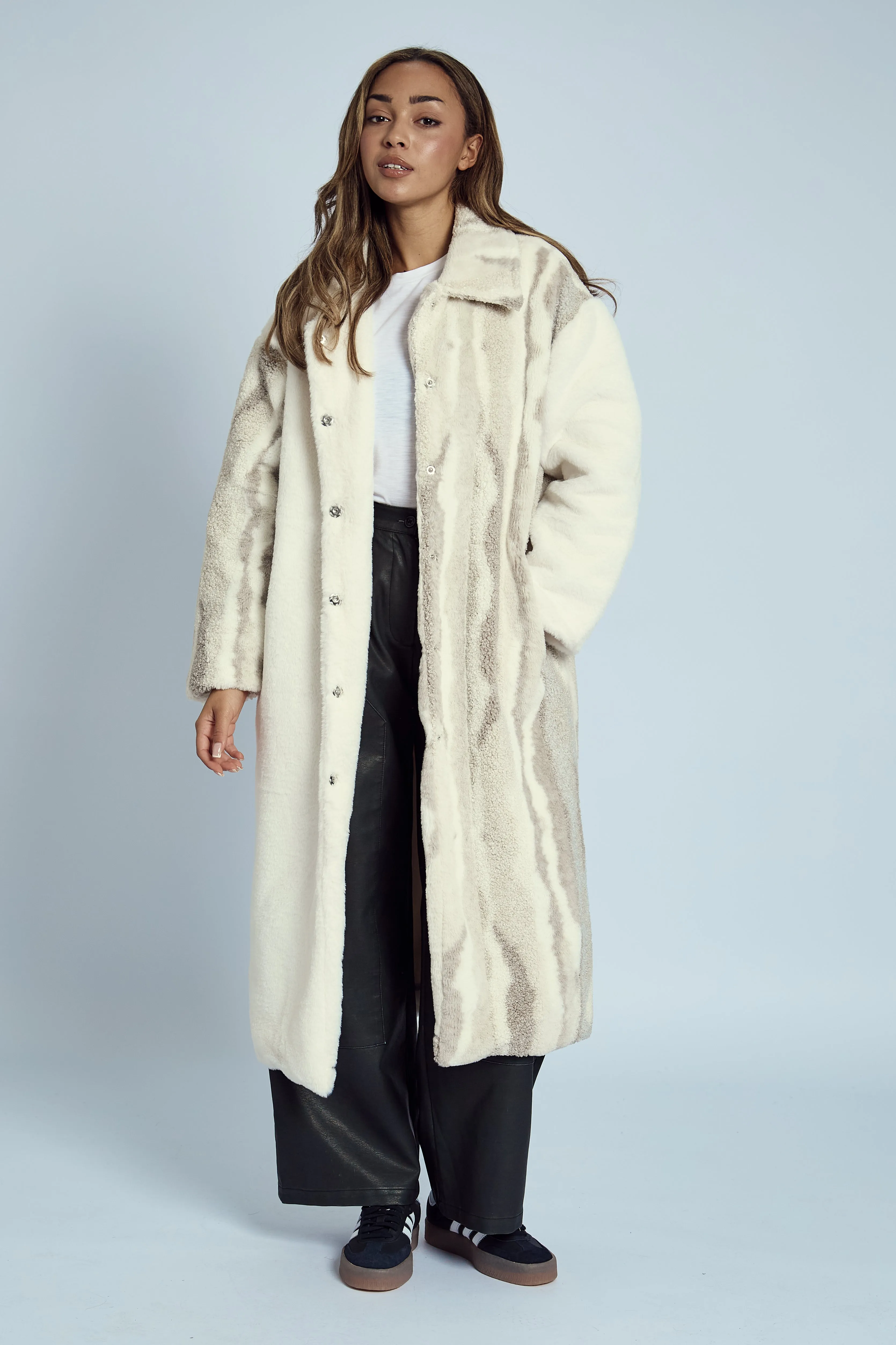 TETIA LONGLINE COAT IN MIXED SHERPA AND FAUX FUR
