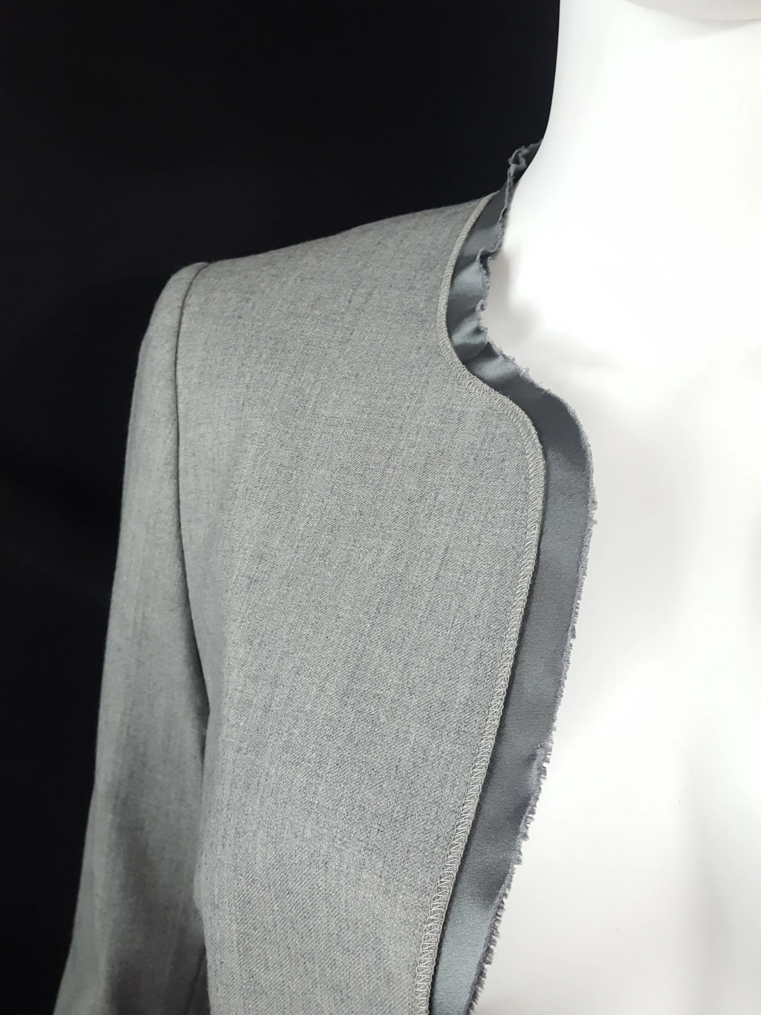 Thomas Pink Satin Trim Blazer sz.6
