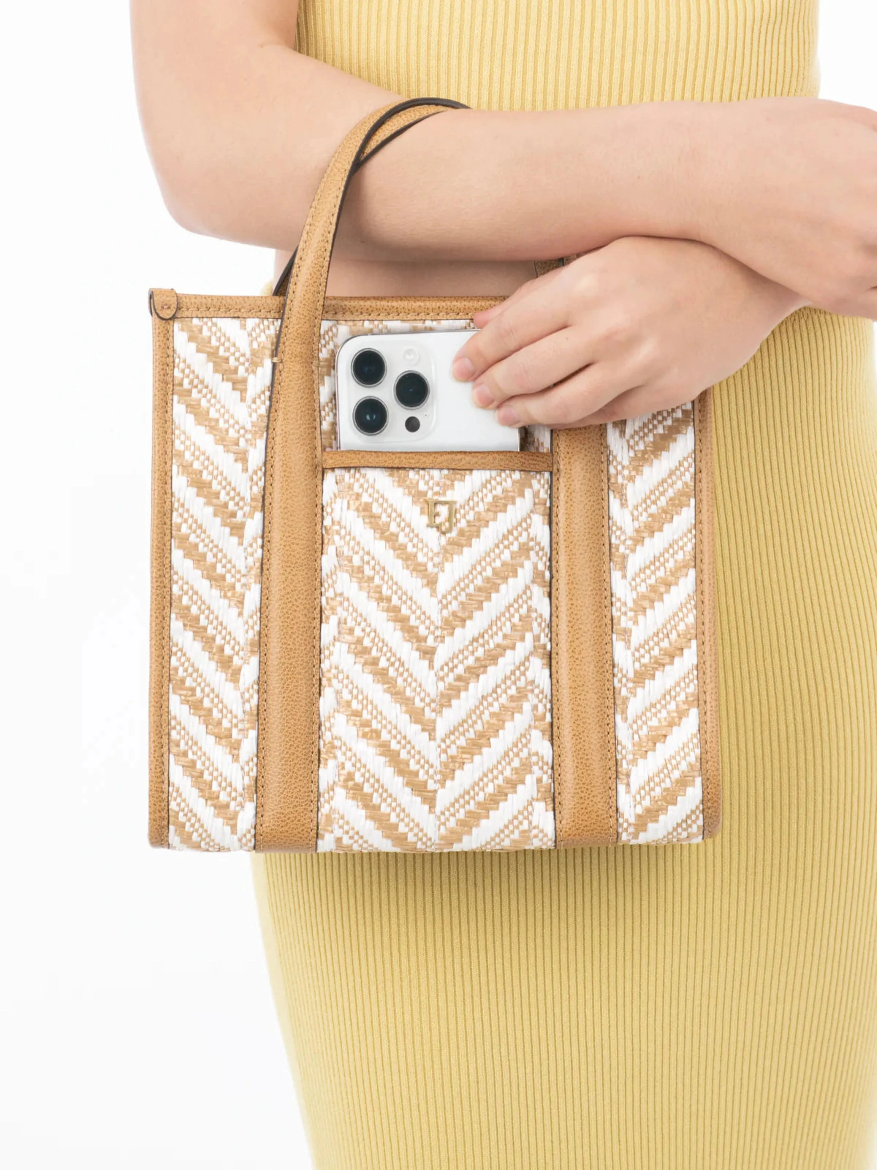 Toto Raffia