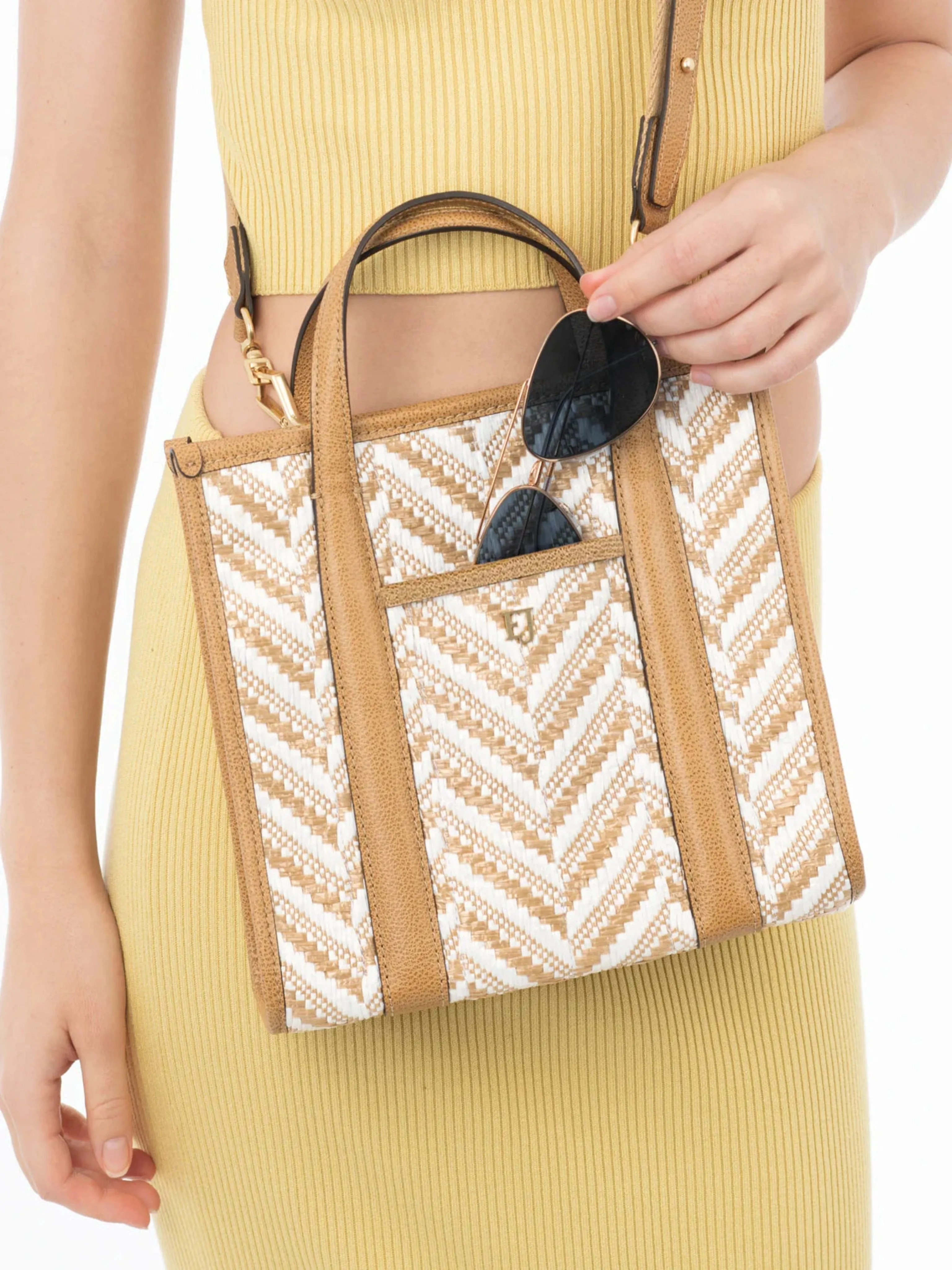 Toto Raffia