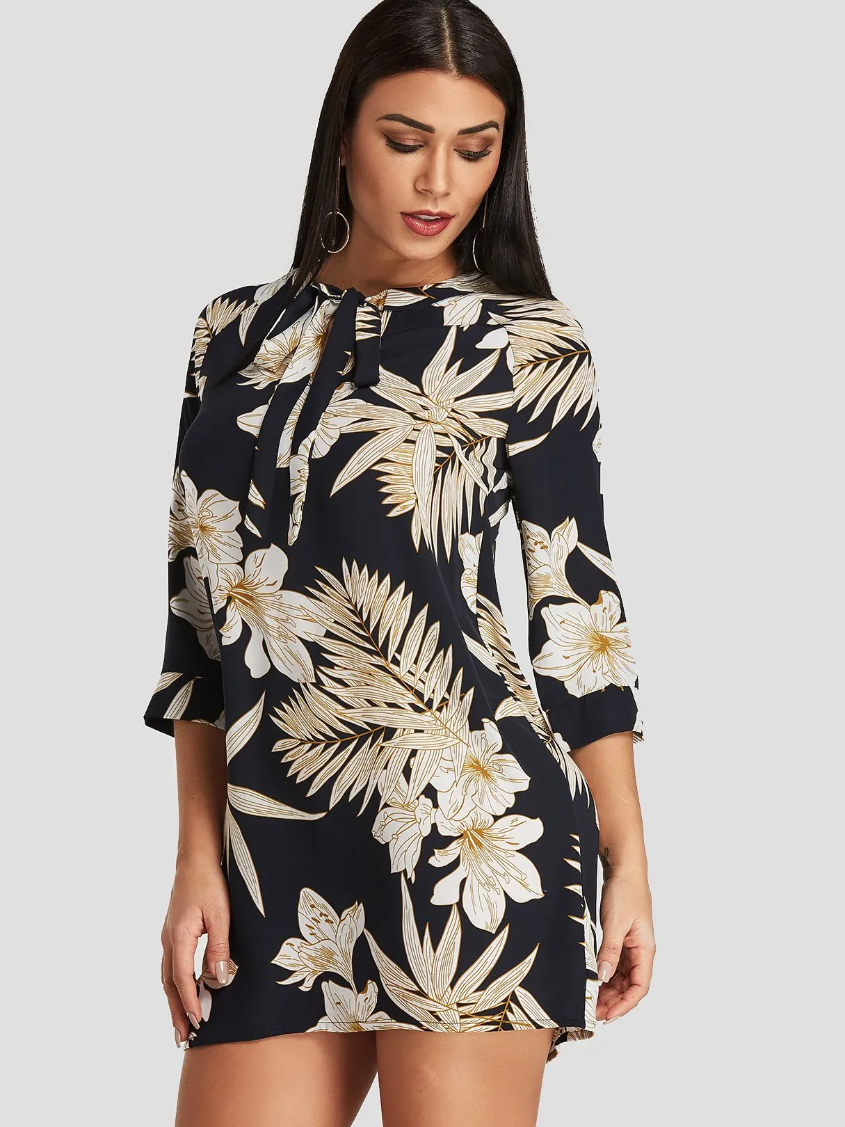 Wholesale Dark Blue Round Neck 3/4 Length Sleeve Floral Print Dresses